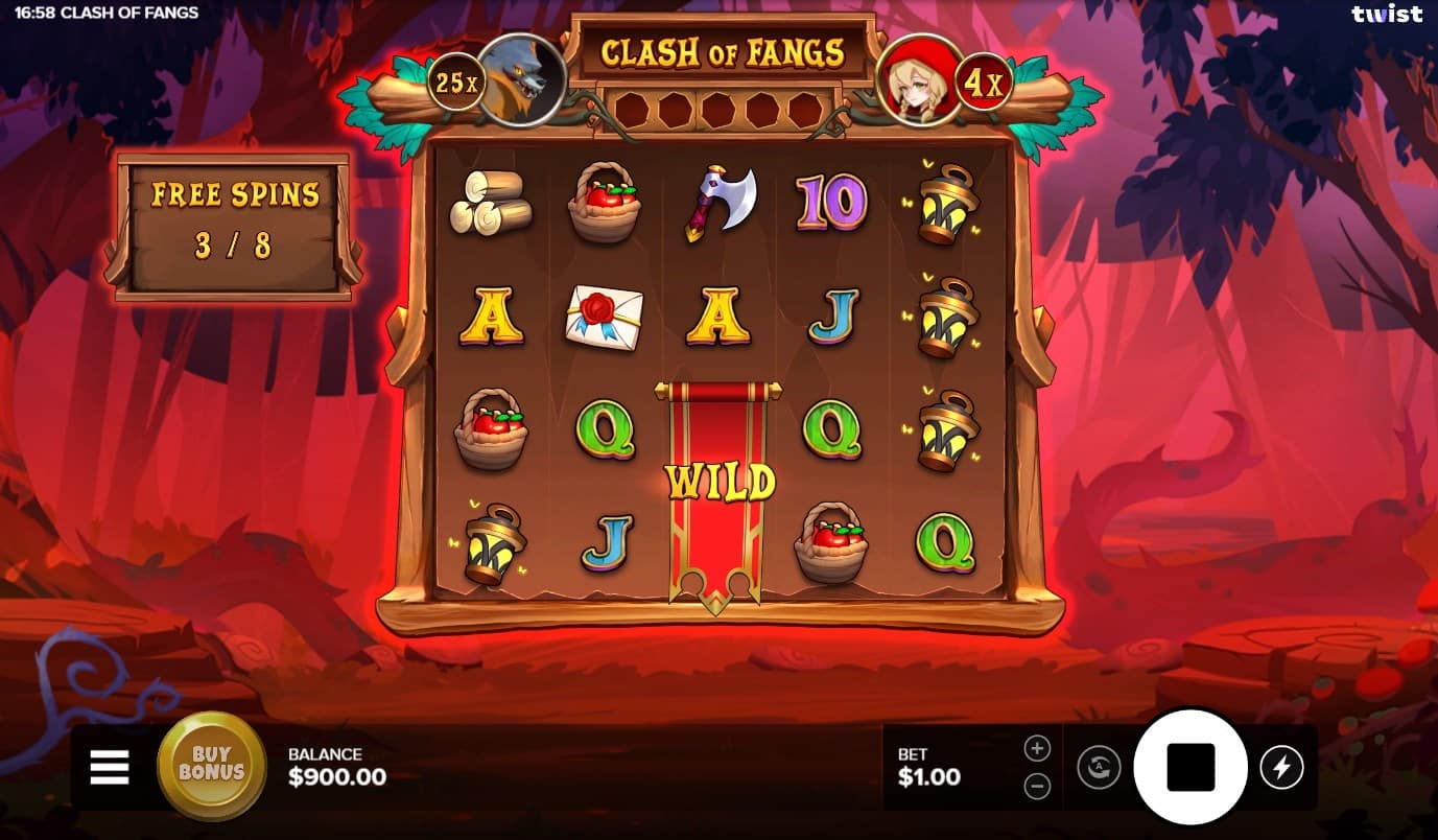 Clash of Fangs slot