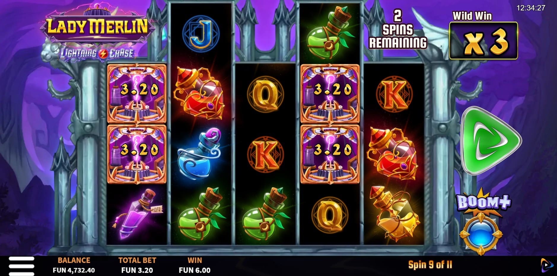 Lady Merlin Lightning Chase slot